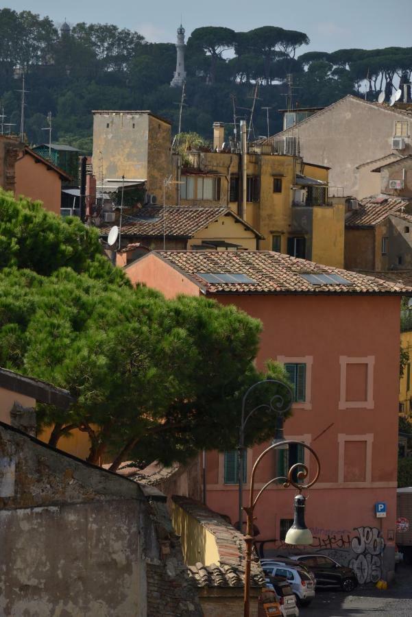 Livia B&B - Trastevere Rom Exteriör bild